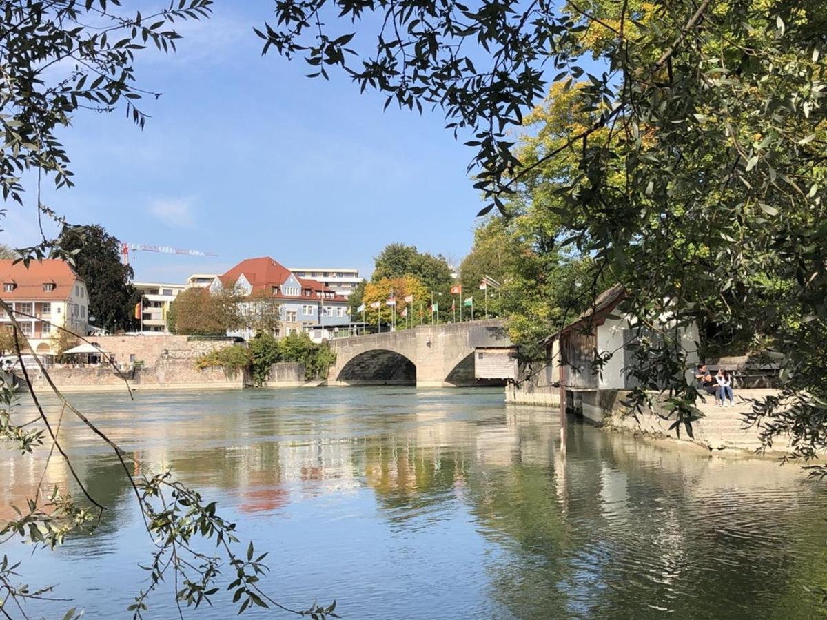 Dreilaendereck, Schoene Ferienwohnung Mit Grossem Freisitz Rheinfelden  Bagian luar foto